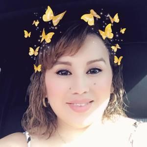 Meet your Posher, Angie